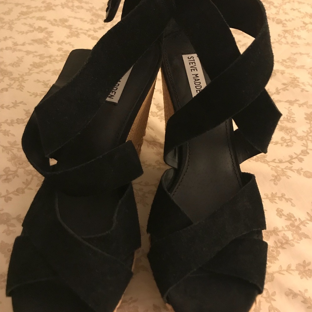 Steve Madden rope wedge, black velvet strap, sz 9